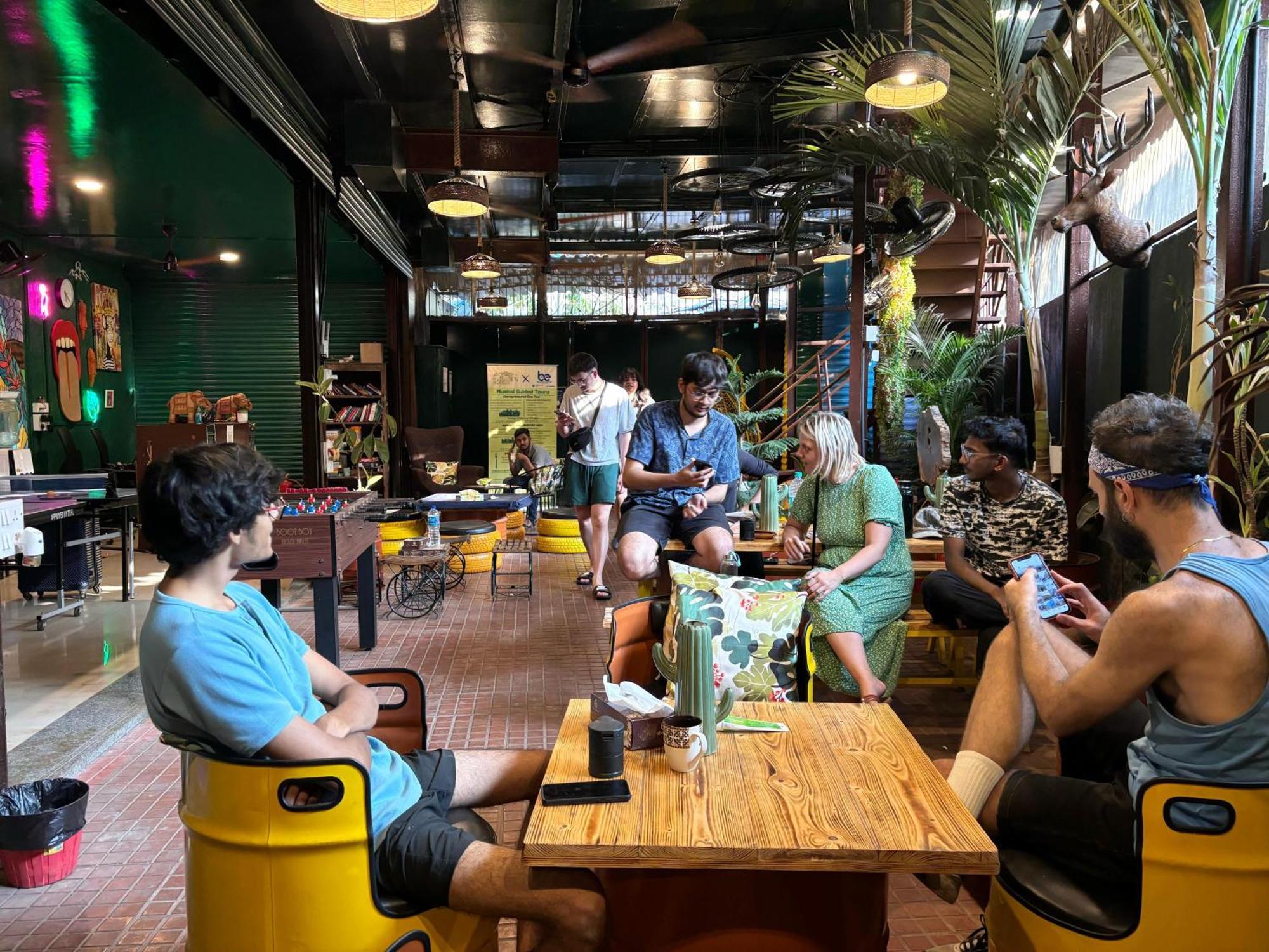 Forrest Hostels Mumbai Exterior foto