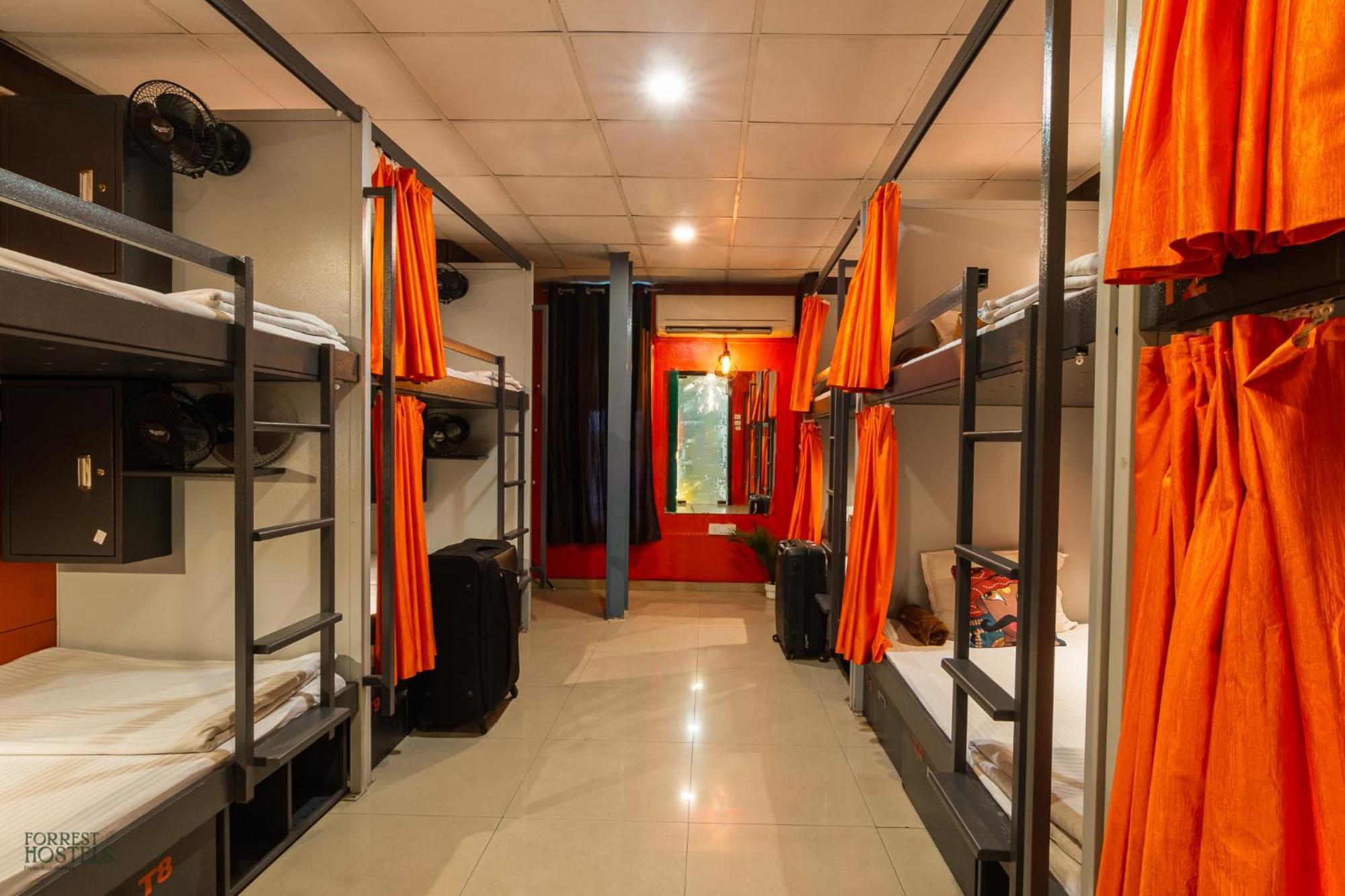 Forrest Hostels Mumbai Exterior foto
